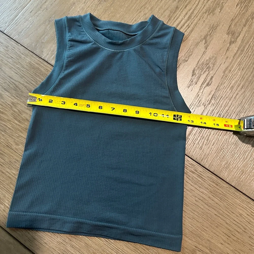 Athleta Renew Seamless Muscle Tank Size XXS Slate Blue - Picture 8 of 9